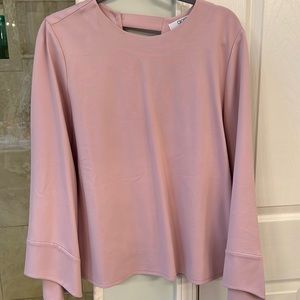 CROSBY by Mollie Burch bell sleeve top EUC